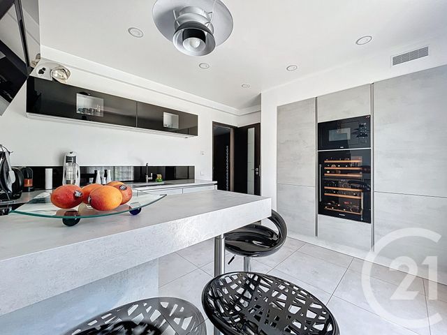 Afficher la photo en grand maison à vendre - 8 pièces - 138.27 m2 - MONTMAGNY - 95 - ILE-DE-FRANCE - Century 21 Le Domaine