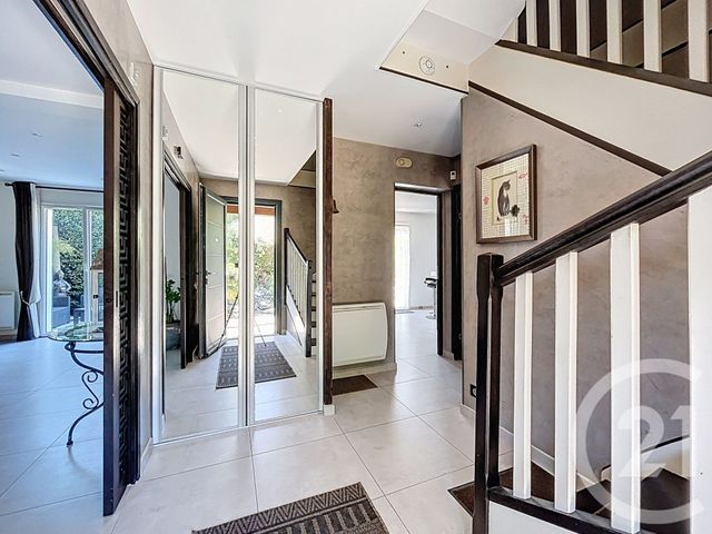 Afficher la photo en grand maison à vendre - 8 pièces - 138.27 m2 - MONTMAGNY - 95 - ILE-DE-FRANCE - Century 21 Le Domaine