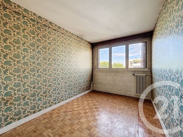 Appartement F4 à vendre - 4 pièces - 84.75 m2 - EPINAY SUR SEINE - 93 - ILE-DE-FRANCE - Century 21 Le Domaine