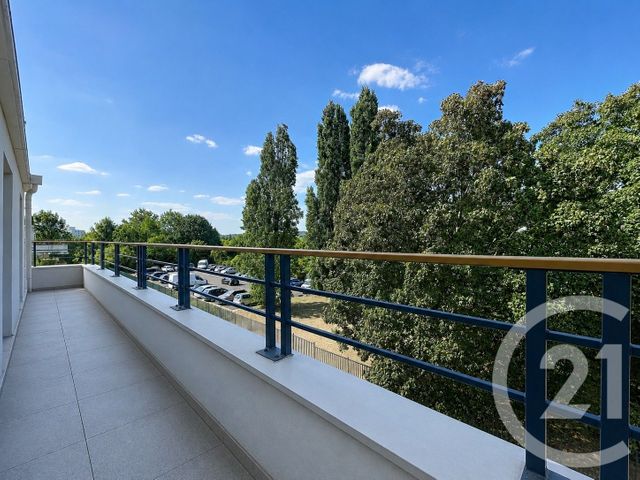 Appartement F4 à vendre - 4 pièces - 82.04 m2 - MONTMAGNY - 95 - ILE-DE-FRANCE - Century 21 Le Domaine