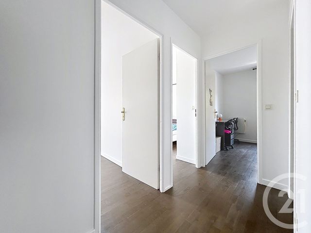 Appartement F4 à vendre - 4 pièces - 82.04 m2 - MONTMAGNY - 95 - ILE-DE-FRANCE - Century 21 Le Domaine
