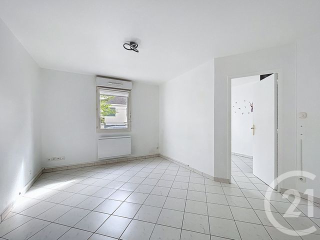 Afficher la photo en grand Appartement F1 à vendre - 1 pièce - 32.59 m2 - DEUIL LA BARRE - 95 - ILE-DE-FRANCE - Century 21 Le Domaine