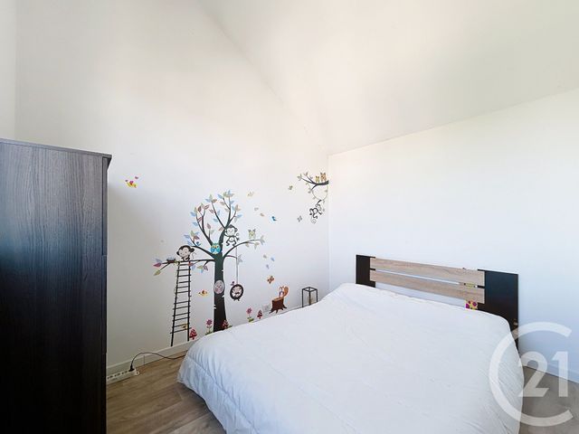 Afficher la photo en grand Appartement F4 à vendre - 4 pièces - 83.63 m2 - DEUIL LA BARRE - 95 - ILE-DE-FRANCE - Century 21 Le Domaine