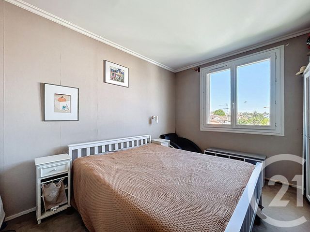 Appartement F4 à vendre - 4 pièces - 87.68 m2 - DEUIL LA BARRE - 95 - ILE-DE-FRANCE - Century 21 Le Domaine