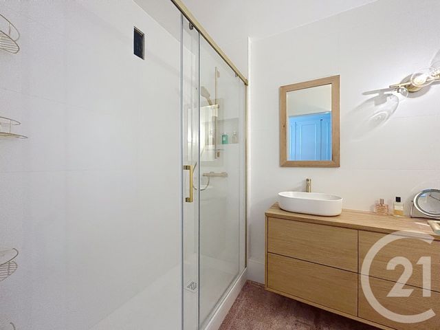 Afficher la photo en grand Appartement F4 à vendre - 4 pièces - 78.29 m2 - DEUIL LA BARRE - 95 - ILE-DE-FRANCE - Century 21 Le Domaine