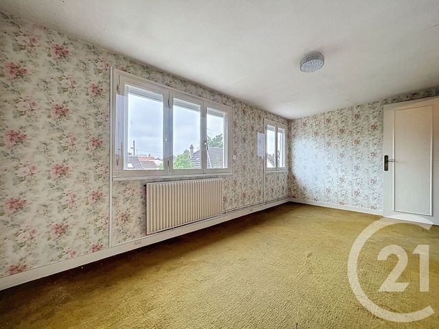 maison à vendre - 6 pièces - 126.6 m2 - PIERREFITTE SUR SEINE - 93 - ILE-DE-FRANCE - Century 21 Le Domaine