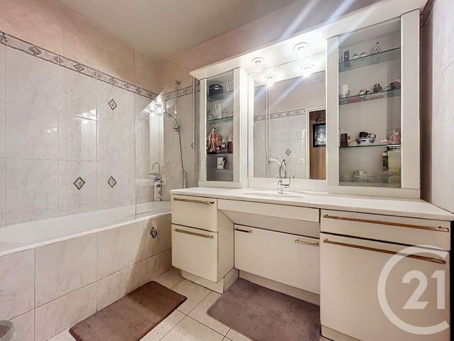 Appartement F5 à vendre - 5 pièces - 109.62 m2 - DEUIL LA BARRE - 95 - ILE-DE-FRANCE - Century 21 Le Domaine