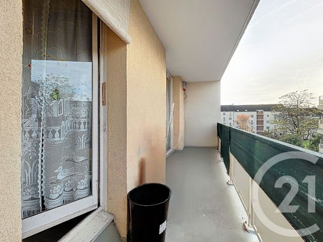 Appartement F4 à vendre - 4 pièces - 89.94 m2 - MONTMAGNY - 95 - ILE-DE-FRANCE - Century 21 Le Domaine