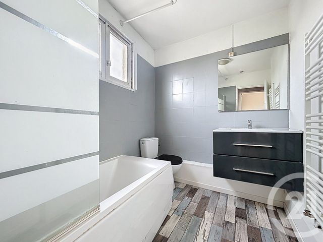 Appartement F3 à vendre - 3 pièces - 52.79 m2 - DEUIL LA BARRE - 95 - ILE-DE-FRANCE - Century 21 Le Domaine