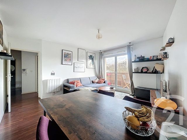 Appartement F3 à vendre - 3 pièces - 61.26 m2 - EPINAY SUR SEINE - 93 - ILE-DE-FRANCE - Century 21 Le Domaine