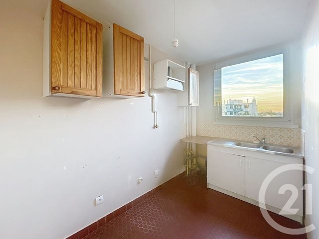 Appartement F2 à louer - 2 pièces - 48.49 m2 - DEUIL LA BARRE - 95 - ILE-DE-FRANCE - Century 21 Le Domaine