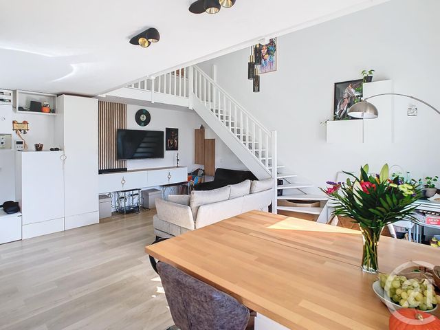 Appartement Duplex à vendre - 5 pièces - 94.02 m2 - MONTMAGNY - 95 - ILE-DE-FRANCE - Century 21 Le Domaine