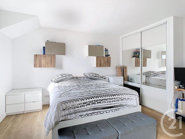 Appartement Duplex à vendre - 5 pièces - 94.02 m2 - MONTMAGNY - 95 - ILE-DE-FRANCE - Century 21 Le Domaine