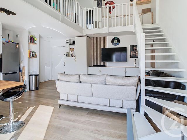 Appartement Duplex à vendre - 5 pièces - 94.02 m2 - MONTMAGNY - 95 - ILE-DE-FRANCE - Century 21 Le Domaine