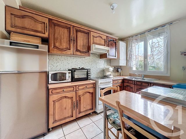 maison à vendre - 4 pièces - 73.02 m2 - PIERREFITTE SUR SEINE - 93 - ILE-DE-FRANCE - Century 21 Le Domaine