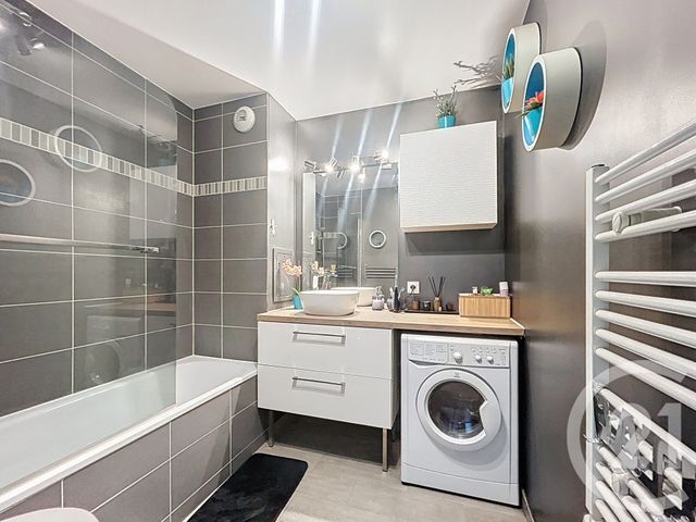 Appartement F3 à vendre - 3 pièces - 54.63 m2 - DEUIL LA BARRE - 95 - ILE-DE-FRANCE - Century 21 Le Domaine