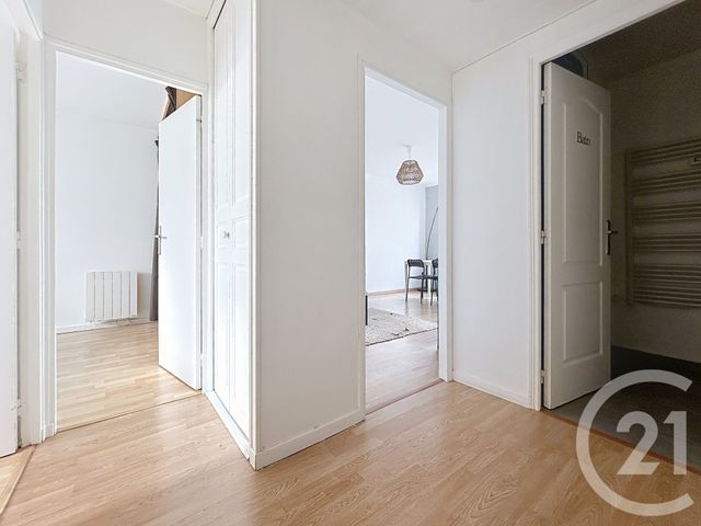 Appartement F3 à louer - 3 pièces - 52.2 m2 - DEUIL LA BARRE - 95 - ILE-DE-FRANCE - Century 21 Le Domaine
