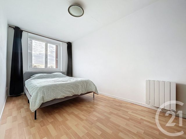 Appartement F3 à louer - 3 pièces - 52.2 m2 - DEUIL LA BARRE - 95 - ILE-DE-FRANCE - Century 21 Le Domaine