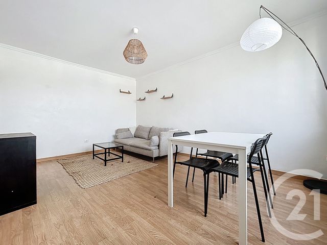 Appartement F3 à louer - 3 pièces - 52.2 m2 - DEUIL LA BARRE - 95 - ILE-DE-FRANCE - Century 21 Le Domaine