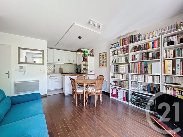 Appartement F3 à vendre - 3 pièces - 53.04 m2 - EPINAY SUR SEINE - 93 - ILE-DE-FRANCE - Century 21 Le Domaine