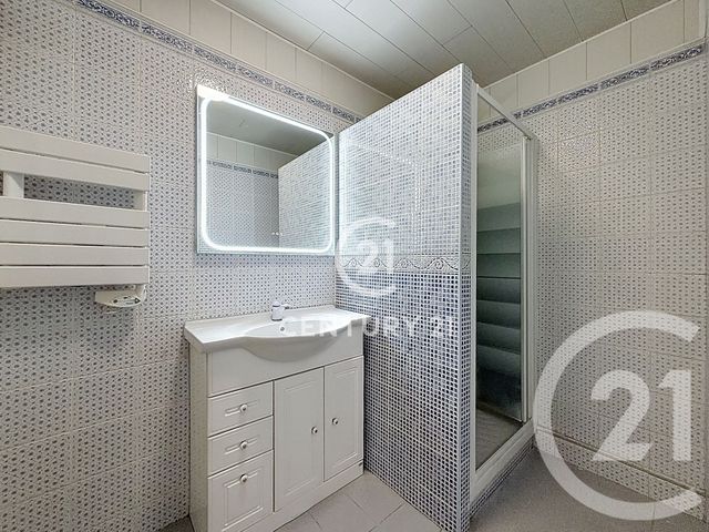 Appartement F4 à vendre - 3 pièces - 65.56 m2 - DEUIL LA BARRE - 95 - ILE-DE-FRANCE - Century 21 Le Domaine