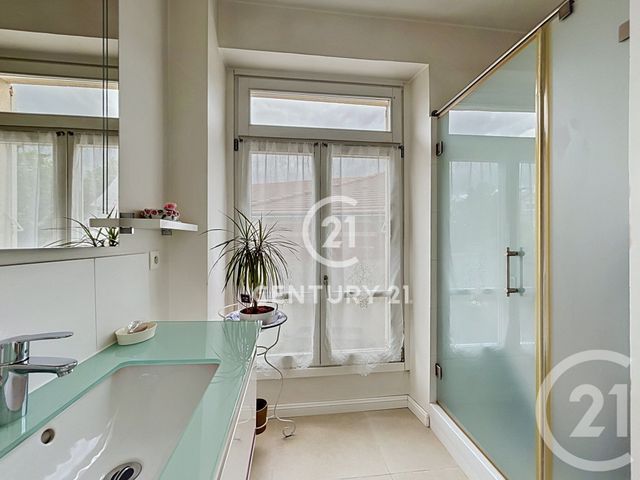 maison à vendre - 8 pièces - 209.5 m2 - MONTMAGNY - 95 - ILE-DE-FRANCE - Century 21 Le Domaine
