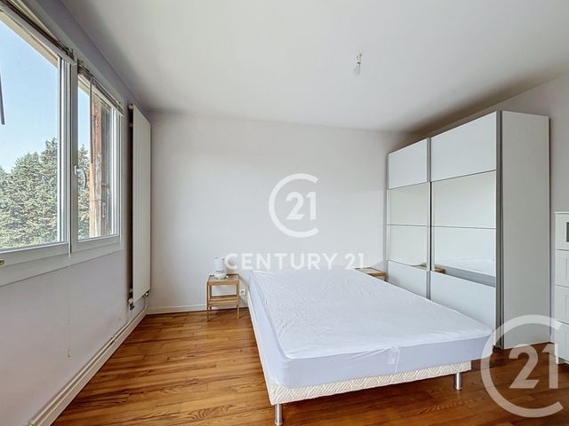 Appartement F3 à vendre - 3 pièces - 51.6 m2 - EPINAY SUR SEINE - 93 - ILE-DE-FRANCE - Century 21 Le Domaine