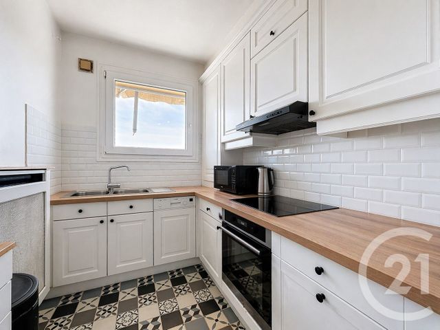 Appartement F4 à vendre - 4 pièces - 78.48 m2 - DEUIL LA BARRE - 95 - ILE-DE-FRANCE - Century 21 Le Domaine