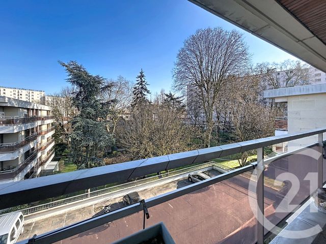 Appartement F5 à vendre - 5 pièces - 87.61 m2 - EPINAY SUR SEINE - 93 - ILE-DE-FRANCE - Century 21 Le Domaine