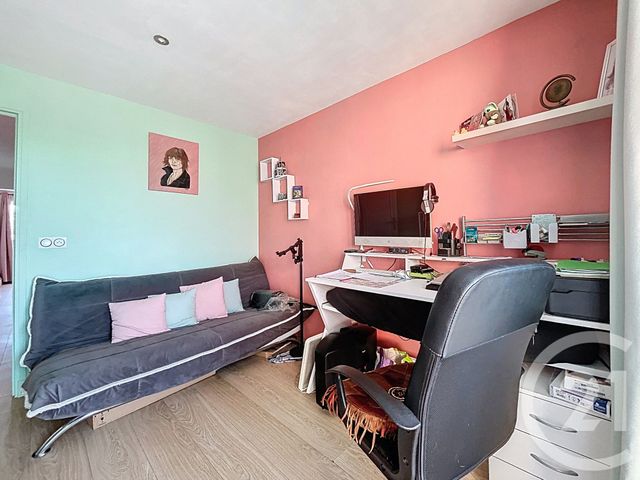Appartement F5 à vendre - 5 pièces - 87.61 m2 - EPINAY SUR SEINE - 93 - ILE-DE-FRANCE - Century 21 Le Domaine