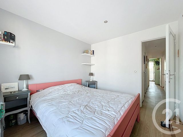 Appartement F5 à vendre - 5 pièces - 87.61 m2 - EPINAY SUR SEINE - 93 - ILE-DE-FRANCE - Century 21 Le Domaine