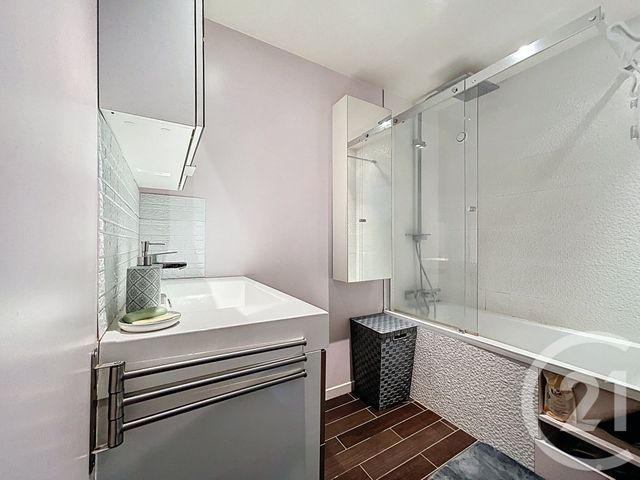 Appartement F4 à vendre - 4 pièces - 74.87 m2 - DEUIL LA BARRE - 95 - ILE-DE-FRANCE - Century 21 Le Domaine