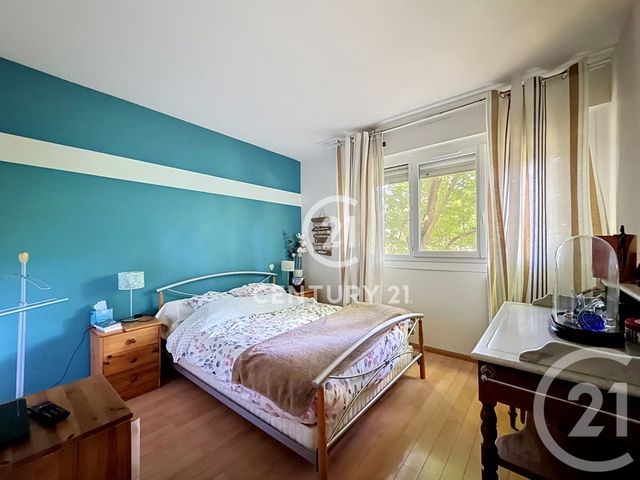Appartement F4 à vendre - 4 pièces - 76.26 m2 - MONTMORENCY - 95 - ILE-DE-FRANCE - Century 21 Le Domaine