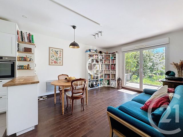 Appartement F3 à vendre - 3 pièces - 53.04 m2 - EPINAY SUR SEINE - 93 - ILE-DE-FRANCE - Century 21 Le Domaine