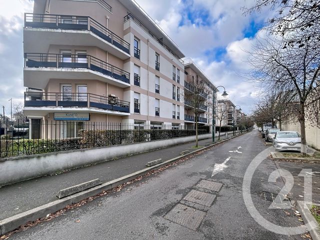 Appartement F3 à vendre - 3 pièces - 53.04 m2 - EPINAY SUR SEINE - 93 - ILE-DE-FRANCE - Century 21 Le Domaine
