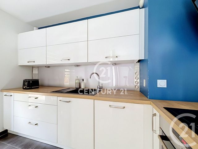 Appartement F4 à vendre - 4 pièces - 74.34 m2 - DEUIL LA BARRE - 95 - ILE-DE-FRANCE - Century 21 Le Domaine