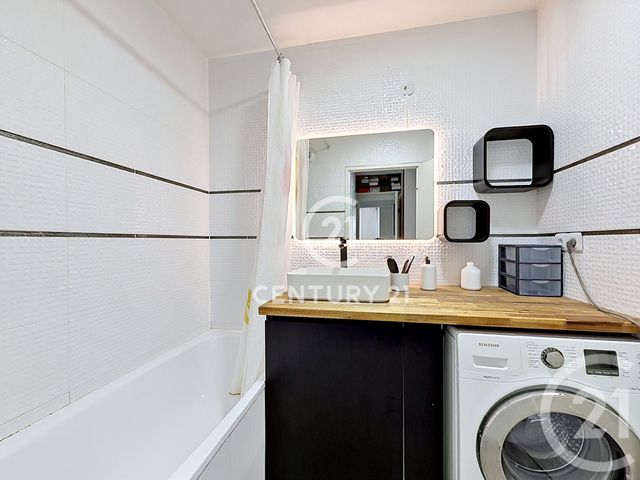 Appartement F3 à vendre - 3 pièces - 59.31 m2 - DEUIL LA BARRE - 95 - ILE-DE-FRANCE - Century 21 Le Domaine