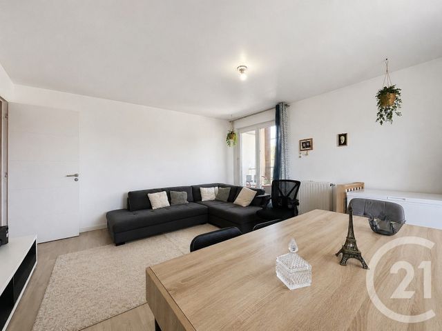 Appartement F3 à vendre - 3 pièces - 61.89 m2 - MONTMAGNY - 95 - ILE-DE-FRANCE - Century 21 Le Domaine