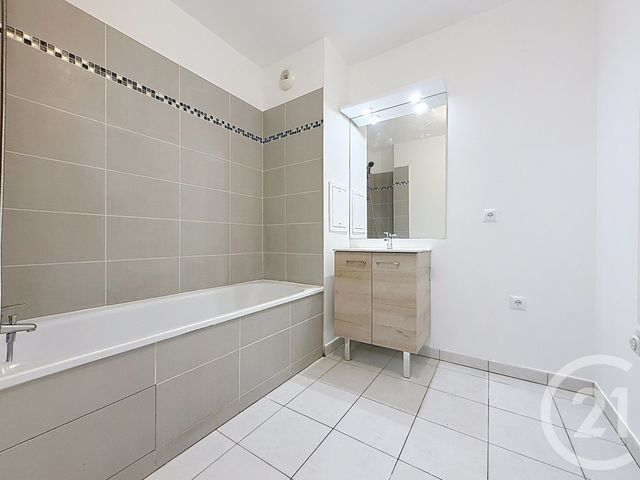 Appartement F3 à vendre - 3 pièces - 57.14 m2 - DEUIL LA BARRE - 95 - ILE-DE-FRANCE - Century 21 Le Domaine