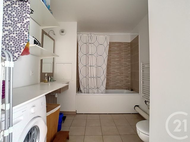 Appartement F2 à louer - 2 pièces - 43.69 m2 - MONTMAGNY - 95 - ILE-DE-FRANCE - Century 21 Le Domaine