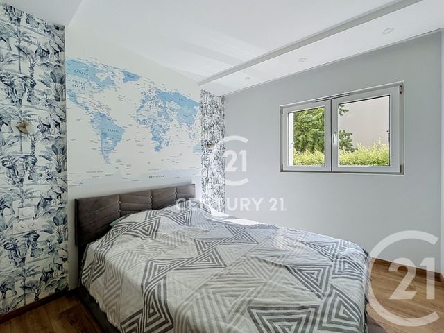 Appartement F5 à vendre - 5 pièces - 100.19 m2 - DEUIL LA BARRE - 95 - ILE-DE-FRANCE - Century 21 Le Domaine