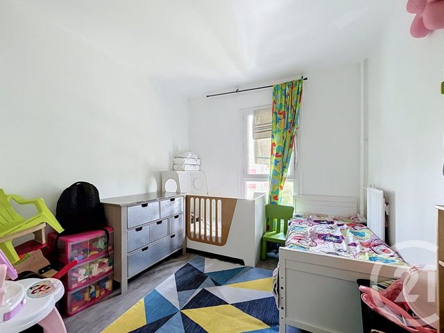 Appartement F5 à vendre - 5 pièces - 91.59 m2 - MONTMAGNY - 95 - ILE-DE-FRANCE - Century 21 Le Domaine
