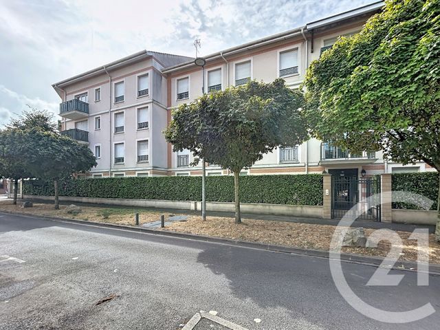 Appartement F2 à vendre - 2 pièces - 42.97 m2 - MONTMAGNY - 95 - ILE-DE-FRANCE - Century 21 Le Domaine