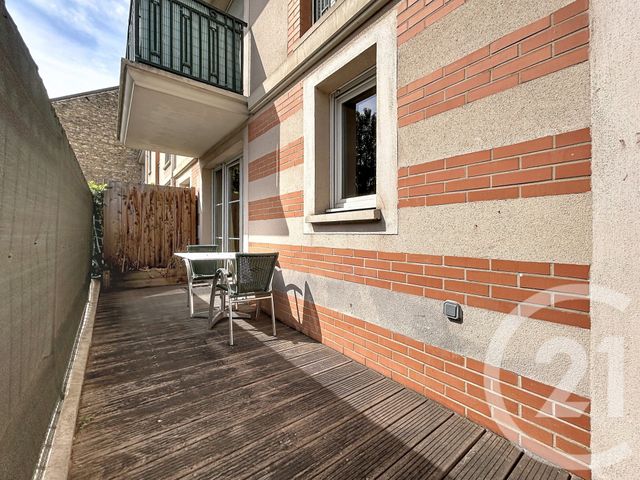 Appartement F2 à vendre - 2 pièces - 42.97 m2 - MONTMAGNY - 95 - ILE-DE-FRANCE - Century 21 Le Domaine