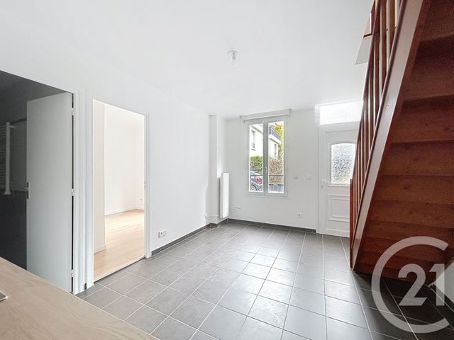 Appartement à louer - 3 pièces - 39.85 m2 - DEUIL LA BARRE - 95 - ILE-DE-FRANCE - Century 21 Le Domaine