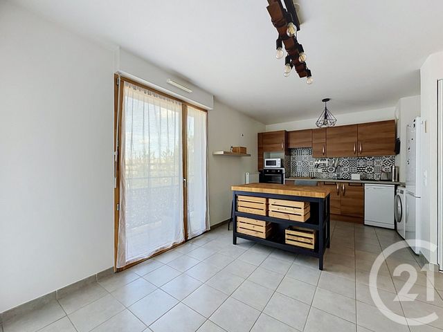 Appartement F2 à louer - 2 pièces - 40.78 m2 - DEUIL LA BARRE - 95 - ILE-DE-FRANCE - Century 21 Le Domaine