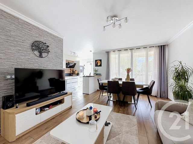 Appartement F3 à vendre - 3 pièces - 71.6 m2 - DEUIL LA BARRE - 95 - ILE-DE-FRANCE - Century 21 Le Domaine