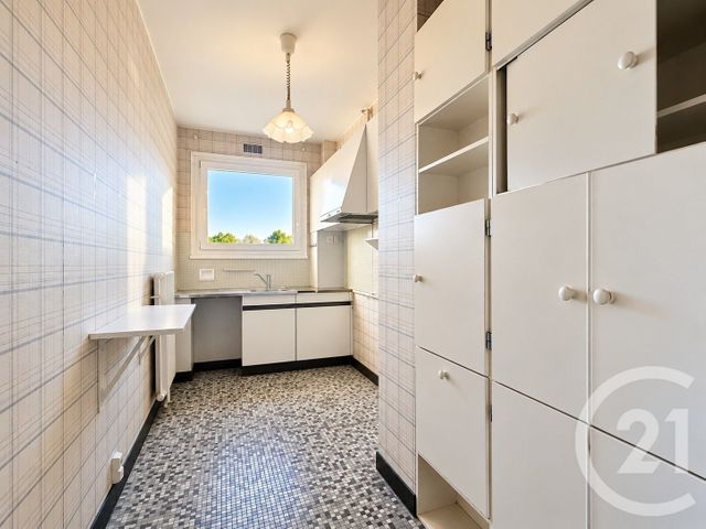 Appartement F3 à vendre - 3 pièces - 58.5 m2 - DEUIL LA BARRE - 95 - ILE-DE-FRANCE - Century 21 Le Domaine