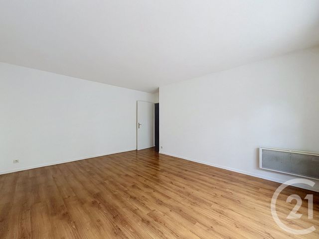 Appartement à louer - 2 pièces - 51.25 m2 - DEUIL LA BARRE - 95 - ILE-DE-FRANCE - Century 21 Le Domaine