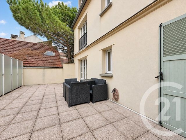 Appartement à louer - 2 pièces - 51.25 m2 - DEUIL LA BARRE - 95 - ILE-DE-FRANCE - Century 21 Le Domaine